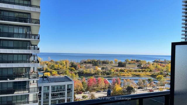 906 - 70 Annie Craig Dr, Condo with 1 bedrooms, 2 bathrooms and 1 parking in Toronto ON | Image 6