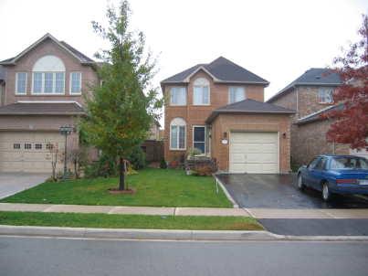 29 Banner Rd, House detached with 3 bedrooms, 3 bathrooms and 4 parking in Brampton ON | Image 1