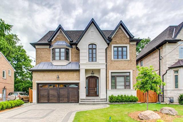 147 Yorkview Dr, House detached with 4 bedrooms, 7 bathrooms and 6 parking in Toronto ON | Image 1