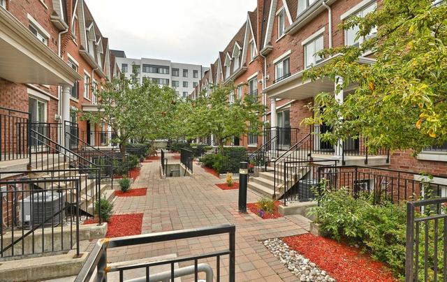 th 1011 - 18 Laidlaw St, Townhouse with 2 bedrooms, 2 bathrooms and 1 parking in Toronto ON | Image 12