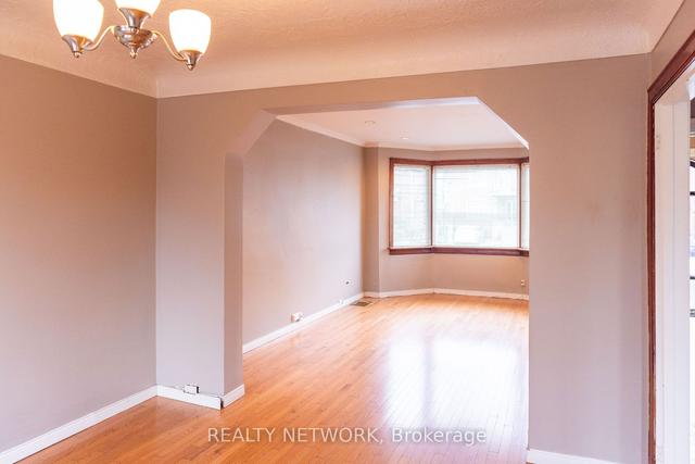 39 Ottawa St, House detached with 3 bedrooms, 1 bathrooms and 1 parking in Hamilton ON | Image 31