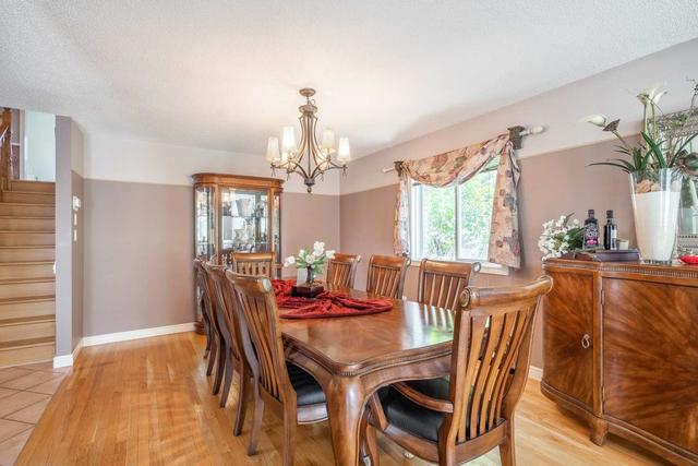42 Richmond Cres, House detached with 4 bedrooms, 2 bathrooms and 6 parking in Hamilton ON | Image 39