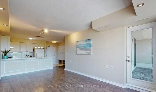 517 - 890 Sheppard Ave W, Condo with 2 bedrooms, 2 bathrooms and 1 parking in Toronto ON | Image 3