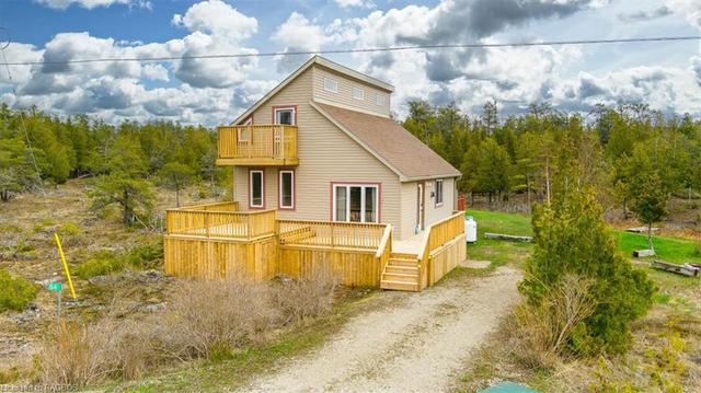 54 Pedwell Drive, House detached with 3 bedrooms, 1 bathrooms and 3 parking in Northern Bruce Peninsula ON | Image 1
