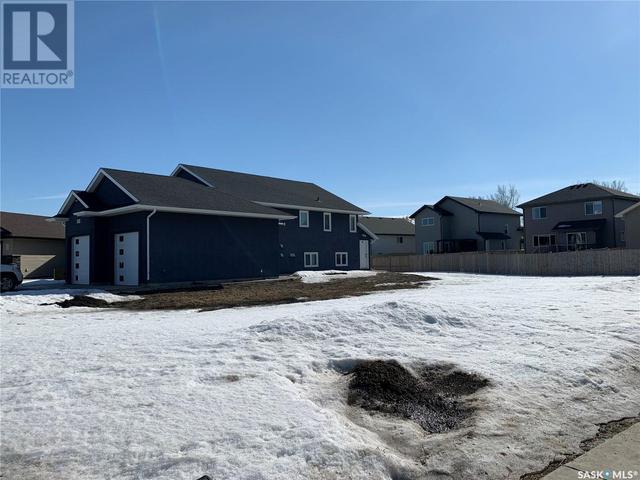 231 Lehrer Place, Home with 0 bedrooms, 0 bathrooms and null parking in Saskatoon SK | Image 2
