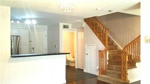 824 Grandview Way, Townhouse with 3 bedrooms, 3 bathrooms and 2 parking in Toronto ON | Image 9