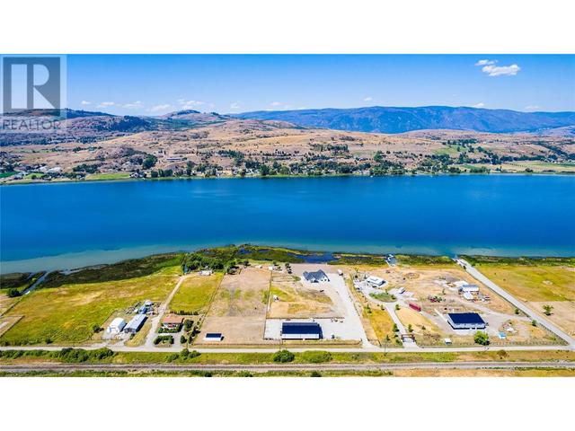 7080 Heron Road, House detached with 5 bedrooms, 2 bathrooms and 36 parking in North Okanagan B BC | Image 4