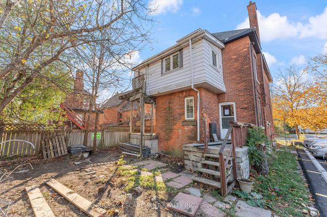 214 Robinson St, House detached with 6 bedrooms, 2 bathrooms and 2 parking in Hamilton ON | Image 22