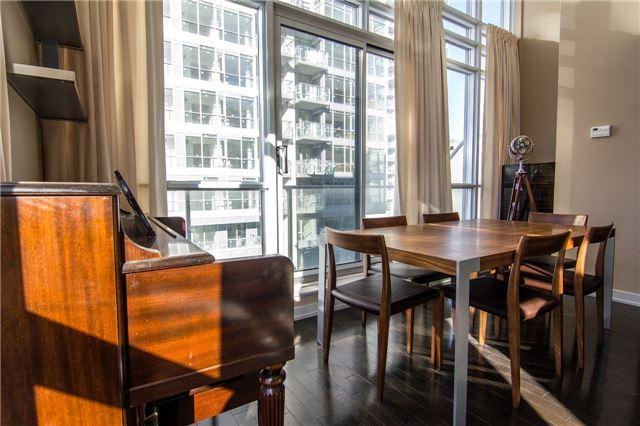 lph07 - 21 Nelson St, Condo with 1 bedrooms, 2 bathrooms and 1 parking in Toronto ON | Image 7
