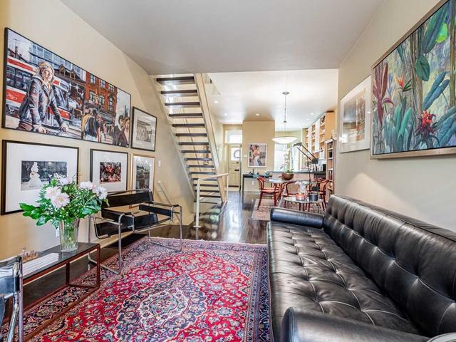 366 Wellesley St E, House attached with 2 bedrooms, 2 bathrooms and 0 parking in Toronto ON | Image 8