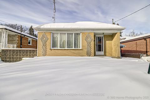 166 Moore Park Ave, Toronto, ON, M2M1N2 | Card Image
