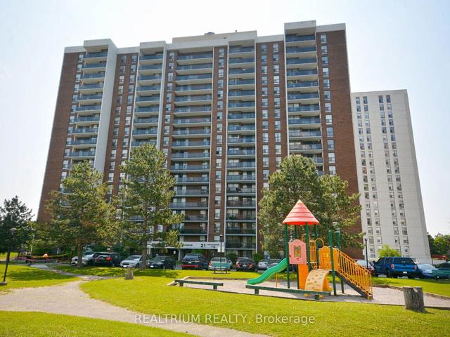 1209 - 21 Knightsbridge Rd, Condo with 3 bedrooms, 2 bathrooms and 1 parking in Brampton ON | Image 1