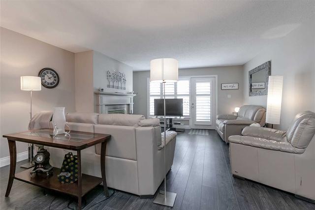 3 - 2110 New St, Townhouse with 2 bedrooms, 4 bathrooms and 2 parking in Burlington ON | Image 5