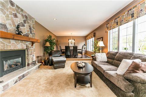 11 Coventry Crt, House detached with 3 bedrooms, 3 bathrooms and 4 parking in Oro Medonte ON | Image 5