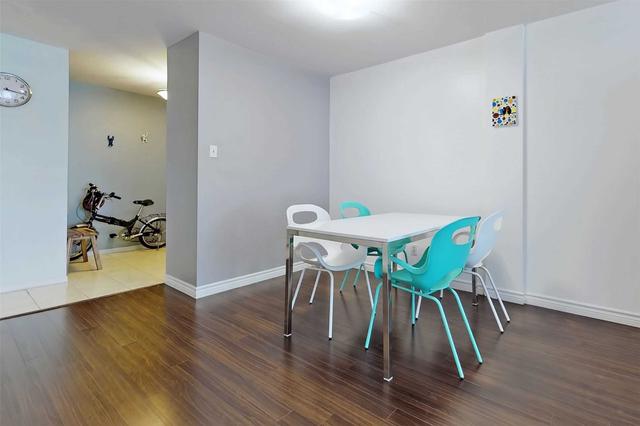 1a - 150 Beverley St, Condo with 2 bedrooms, 1 bathrooms and 1 parking in Toronto ON | Image 5