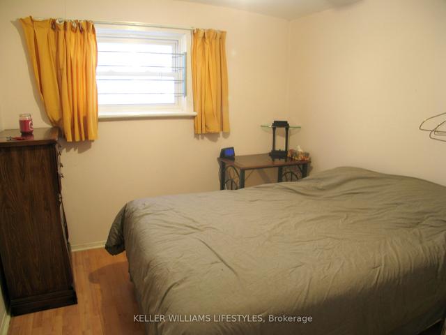 720 Layard St, House detached with 1 bedrooms, 1 bathrooms and 3 parking in London ON | Image 8