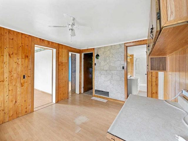 23 Wellington Ave, House detached with 1 bedrooms, 1 bathrooms and 4 parking in Prince Edward County ON | Image 17