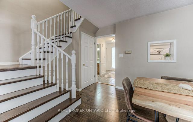 65 Lynnhaven Crt, House detached with 3 bedrooms, 2 bathrooms and 3 parking in Kitchener ON | Image 15