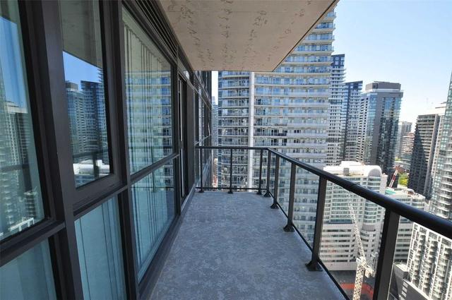 3012 - 290 Adelaide St W, Condo with 1 bedrooms, 1 bathrooms and 0 parking in Toronto ON | Image 9
