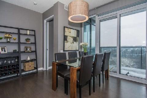 816 - 88 Park Lawn Rd, Condo with 2 bedrooms, 2 bathrooms and 1 parking in Toronto ON | Image 4