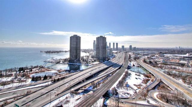 2505 - 105 The Queensway Ave, Condo with 1 bedrooms, 2 bathrooms and 1 parking in Toronto ON | Image 20