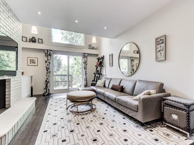 26 Ranleigh Ave, House semidetached with 3 bedrooms, 4 bathrooms and 2 parking in Toronto ON | Image 3
