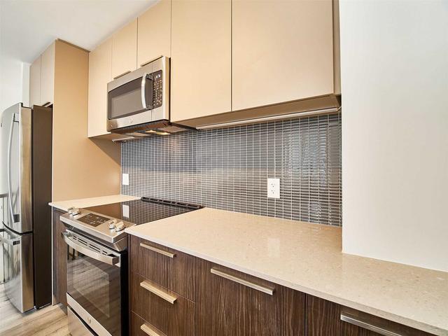 th50 - 10 Brin Dr, Townhouse with 3 bedrooms, 2 bathrooms and 1 parking in Toronto ON | Image 21