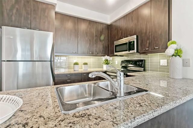 703 - 500 St Clair Ave, Condo with 2 bedrooms, 1 bathrooms and 1 parking in Toronto ON | Image 9