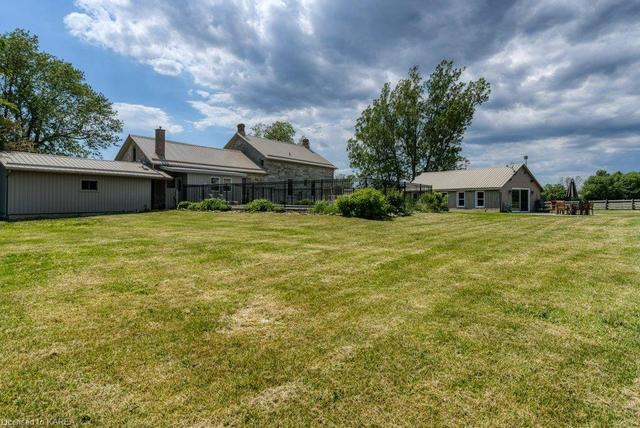 3480 Highway 38, House detached with 4 bedrooms, 2 bathrooms and 6 parking in South Frontenac ON | Image 35