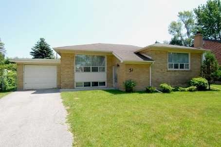 31 Chatfield Dr, House detached with 3 bedrooms, 1 bathrooms and 5 parking in Toronto ON | Image 1