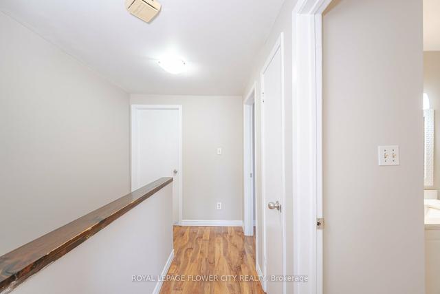 131 - 17 Sandringham Crt S, Townhouse with 4 bedrooms, 3 bathrooms and 2 parking in Brampton ON | Image 10