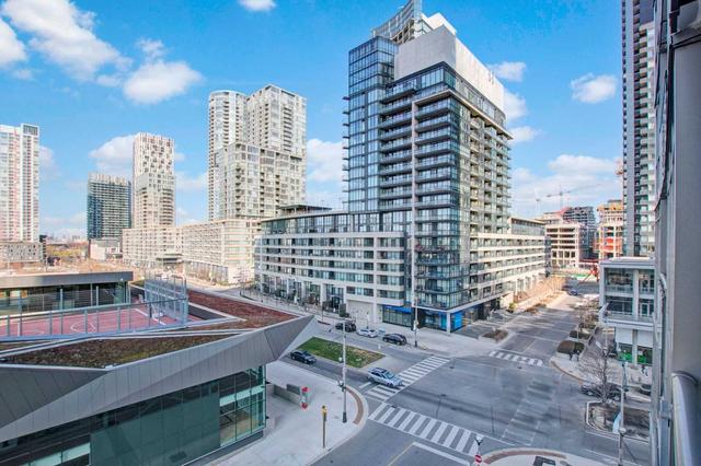 901 - 15 Fort York Blvd, Condo with 1 bedrooms, 1 bathrooms and 1 parking in Toronto ON | Image 12