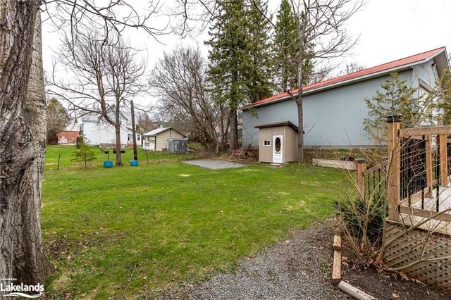 131 Huston Street, House detached with 2 bedrooms, 1 bathrooms and 4 parking in Burk's Falls ON | Image 32