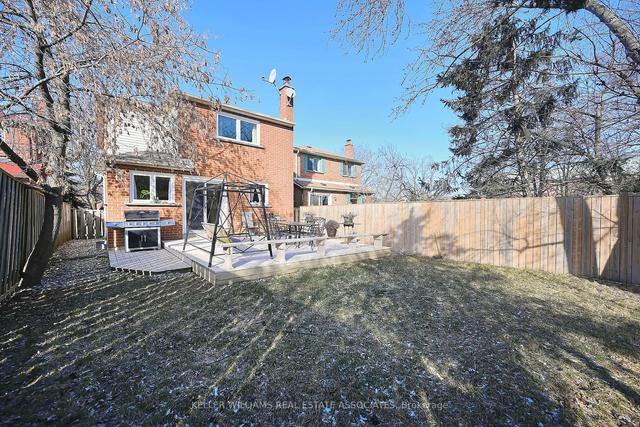 2122 Bosack Crt, House detached with 3 bedrooms, 4 bathrooms and 6 parking in Mississauga ON | Image 28