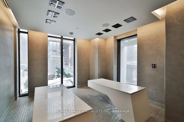 5101 - 1 Yorkville Ave, Condo with 2 bedrooms, 3 bathrooms and 4 parking in Toronto ON | Image 33
