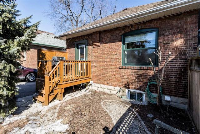 78 Superior Ave, House detached with 2 bedrooms, 2 bathrooms and 2 parking in Toronto ON | Image 21