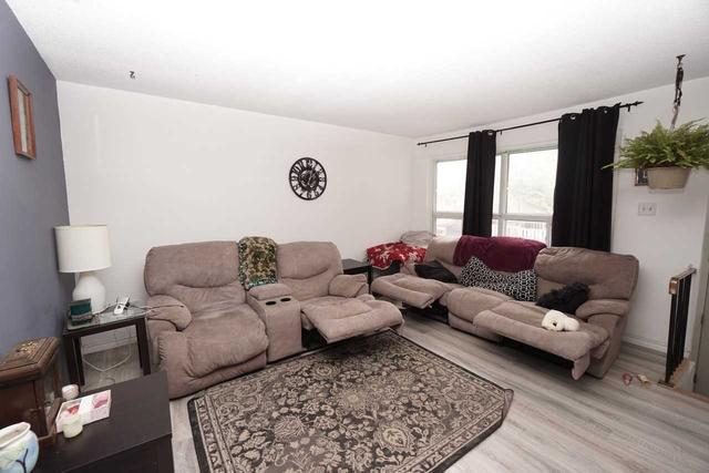 k10 - 63 Ferris Lane, Townhouse with 4 bedrooms, 2 bathrooms and 2 parking in Barrie ON | Image 20