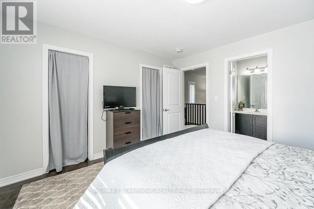 5 - 377 Glancaster Rd, Townhouse with 3 bedrooms, 2 bathrooms and 2 parking in Hamilton ON | Image 20
