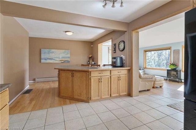 80 Pleasant Ridge Rd, House detached with 4 bedrooms, 4 bathrooms and 12 parking in Brant ON | Image 8