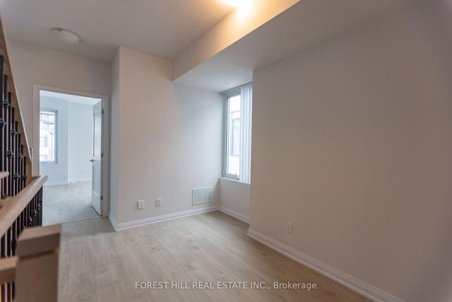 th64 - 1060 Portage Pkwy, Townhouse with 3 bedrooms, 2 bathrooms and 1 parking in Vaughan ON | Image 13