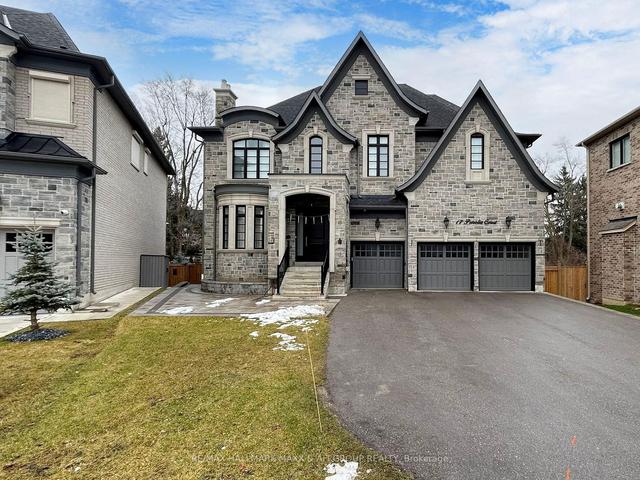 17 Petrolia Crt, House detached with 5 bedrooms, 7 bathrooms and 10 parking in Richmond Hill ON | Image 1