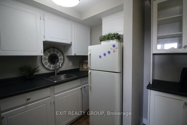 106 - 25 College St E, Condo with 1 bedrooms, 1 bathrooms and 1 parking in Belleville ON | Image 11