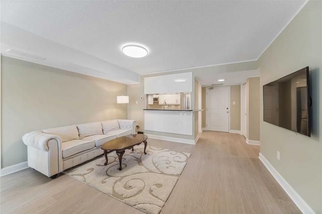 104e - 216 Plains Rd W, Condo with 2 bedrooms, 2 bathrooms and 2 parking in Burlington ON | Image 15