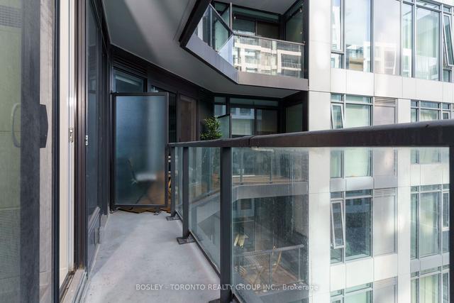 702w - 27 Bathurst St, Condo with 1 bedrooms, 1 bathrooms and 0 parking in Toronto ON | Image 8