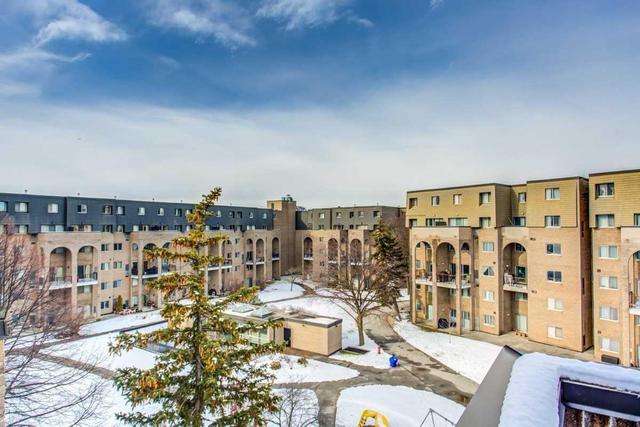 107 - 4001 Don Mills Rd, Townhouse with 2 bedrooms, 2 bathrooms and 1 parking in Toronto ON | Image 36