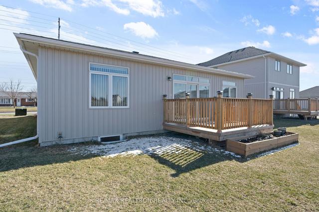 36 Mcfarland Dr, House detached with 2 bedrooms, 3 bathrooms and 4 parking in Belleville ON | Image 31