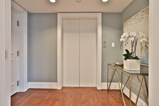 901 - 33 Jackes Ave, Condo with 3 bedrooms, 4 bathrooms and 2 parking in Toronto ON | Image 19