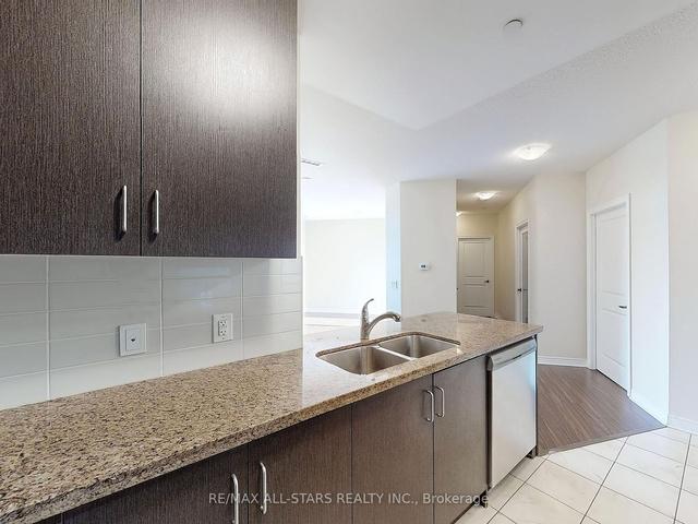 310 - 39 New Delhi Dr, Condo with 2 bedrooms, 2 bathrooms and 2 parking in Markham ON | Image 2