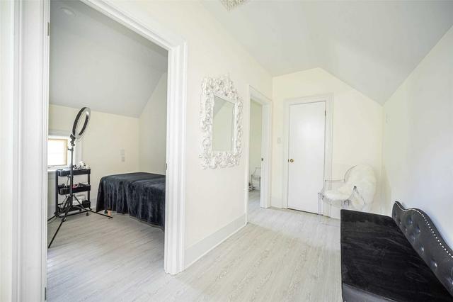 10137 Keele St, House detached with 3 bedrooms, 2 bathrooms and 2 parking in Vaughan ON | Image 14