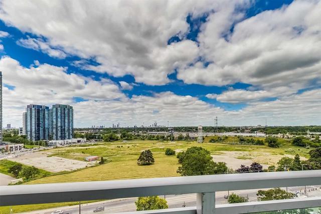 1104 - 33 Shore Breeze Dr, Condo with 1 bedrooms, 1 bathrooms and 1 parking in Toronto ON | Image 9
